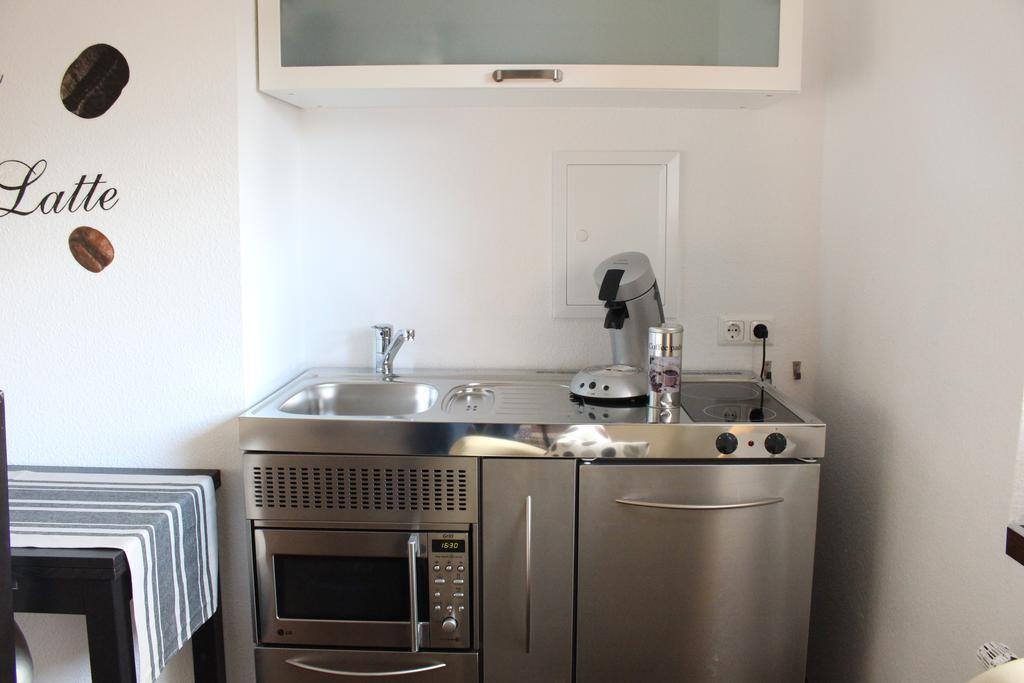 Pension Haselmann Munster  Zimmer foto
