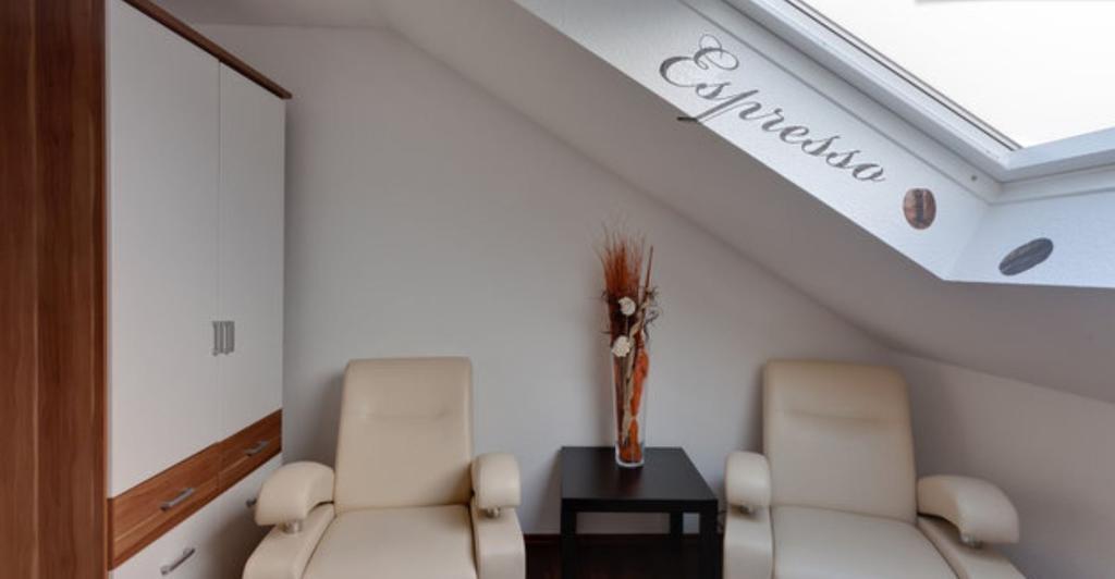 Pension Haselmann Munster  Zimmer foto